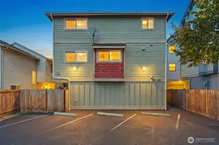 337 N 105th St, Seattle, WA 98133 - Photo 26