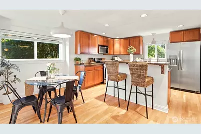 337 N 105th Street #A, Seattle, WA 98133 - Photo 14