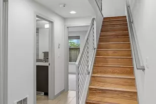 4314 Whitman Ave N, Seattle, WA 98103 - Photo 4