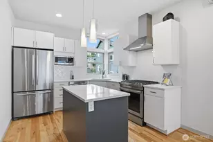4314 Whitman Ave N, Seattle, WA 98103 - Photo 8