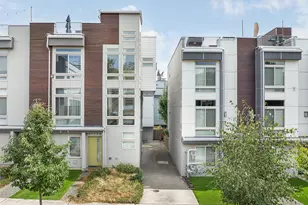 4314 Whitman Ave N, Seattle, WA 98103 - Photo 36