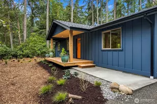 11011 Cascade Pl, Anderson Island, WA 98303 - Photo 2