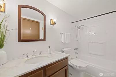 1605 NE 143rd Street, Seattle, WA 98125 - Photo 22