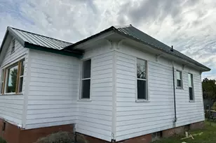 4 SW Raymond St, Wilbur, WA 99185 - Photo 2