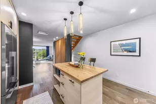 2265 14th Ave W, Seattle, WA 98119 - Photo 4
