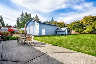 3706 99th Dr SE, Lake Stevens, WA 98258 - Photo 4