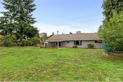 2421 94th Avenue E, Edgewood, WA 98371 - Photo 32