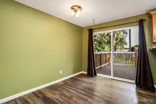4501 W Tapps Dr E, Lake Tapps, WA 98391 - Photo 10