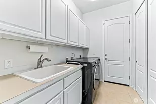 12384 Adair Creek Way NE, Redmond, WA 98053 - Photo 22