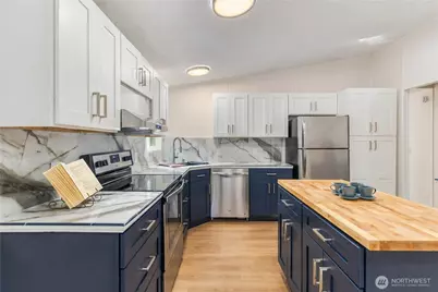 14002 Sandy Point West NW, Gig Harbor, WA 98329 - Photo 10