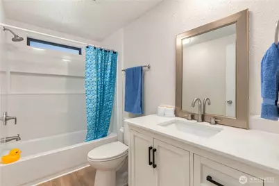 14002 Sandy Point West NW, Gig Harbor, WA 98329 - Photo 16
