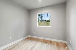 518 Clark Creek Rd, Longview, WA 98632 - Photo 18