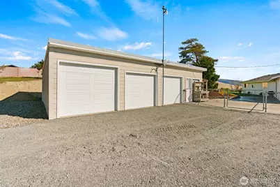 3670 N Wenas, Selah, WA 98942 - Photo 28