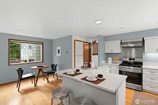 7548 Ravenna Ave NE, Seattle, WA 98115 - Photo 12