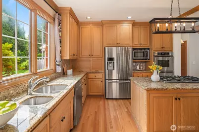 13905 212th Drive NE, Woodinville, WA 98077 - Photo 10