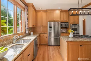 13905 212th Dr NE, Woodinville, WA 98077 - Photo 10