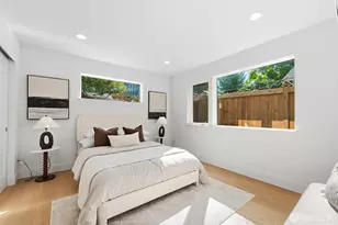 4328 Woodlawn Ave N, Seattle, WA 98103 - Photo 4