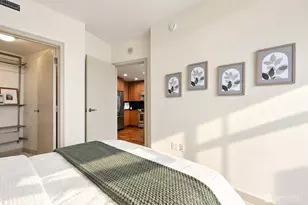 10610 NE 9th Pl, Bellevue, WA 98004 - Photo 16