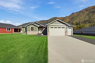 8262 Gold Run Dr, Maple Falls, WA 98266 - Photo 2