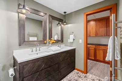 9796 NE Murden Cove Drive, Bainbridge Island, WA 98110 - Photo 32