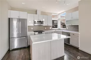 6211 A 9th Ave NE, Seattle, WA 98115 - Photo 6
