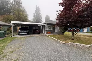 24 E Beech St, Everett, WA 98203 - Photo 1
