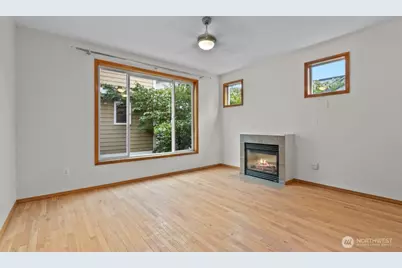 12041 33rd Avenue NE #A, Seattle, WA 98125 - Photo 12