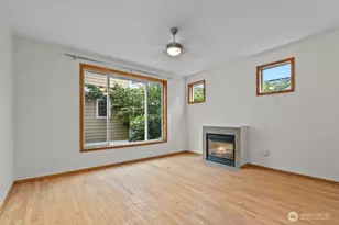 12041 33rd Ave NE, Seattle, WA 98125 - Photo 12