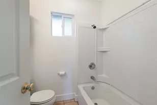 5016 5018 9th Ave NE, Seattle, WA 98105 - Photo 14