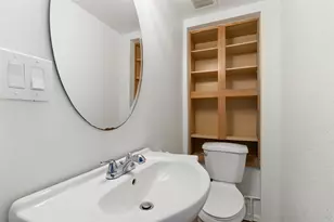 5016 5018 9th Ave NE, Seattle, WA 98105 - Photo 32