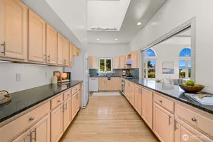 4355 Gooding Ave, Bellingham, WA 98226 - Photo 6