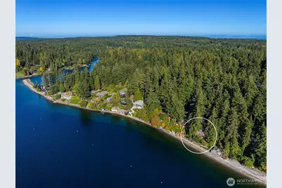 8405 Hansen Road NE, Bainbridge Island, WA 98110 - Photo 38
