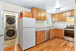 1405 Halleck St, Bellingham, WA 98225 - Photo 16