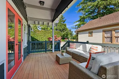 2305 NW 85th Street, Seattle, WA 98117 - Photo 24