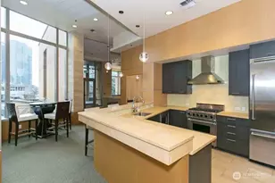 10610 NE 9th Street Pl, Bellevue, WA 98004 - Photo 24
