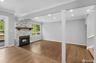 2958 Kennewick Pl Pl NE, Renton, WA 98056 - Photo 2