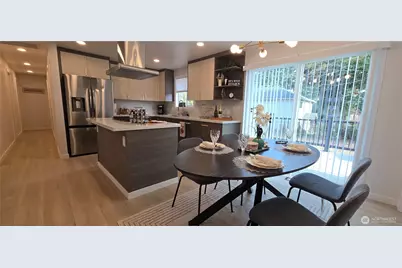 12826 14th Avenue SW, Burien, WA 98146 - Photo 2