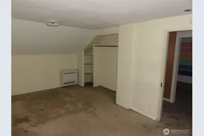 806 120th Street S, Tacoma, WA 98444 - Photo 8