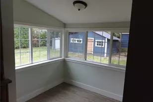 806 120th St S, Tacoma, WA 98444 - Photo 6