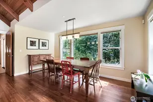 19150 SE May Valley Rd, Issaquah, WA 98027 - Photo 6