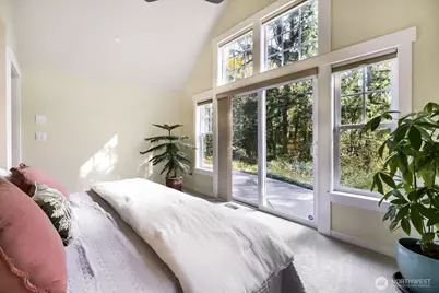 19150 SE May Valley Road, Issaquah, WA 98027 - Photo 16