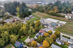 910 31st Pl, Bellingham, WA 98225 - Photo 2