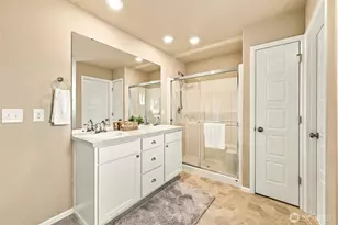 23253 SE Fir St, Black Diamond, WA 98010 - Photo 18