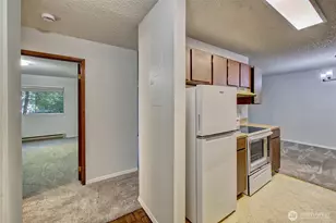 10459 Des Moines Memorial Dr S, Seattle, WA 98168 - Photo 4