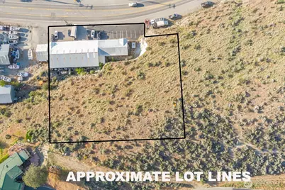 1217 W Woodin Avenue, Chelan, WA 98816 - Photo 2