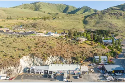 1217 W Woodin Avenue, Chelan, WA 98816 - Photo 14