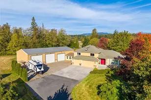 11731 108th St NE, Lake Stevens, WA 98258 - Photo 2