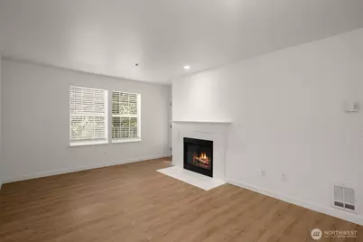 2600 118th Avenue SE #4-101, Bellevue, WA 98005 - Photo 6