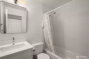 2600 118th Ave SE, Bellevue, WA 98005 - Photo 10