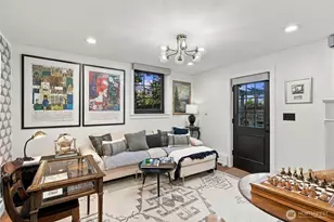 2400 E Roanoke St, Seattle, WA 98112 - Photo 22